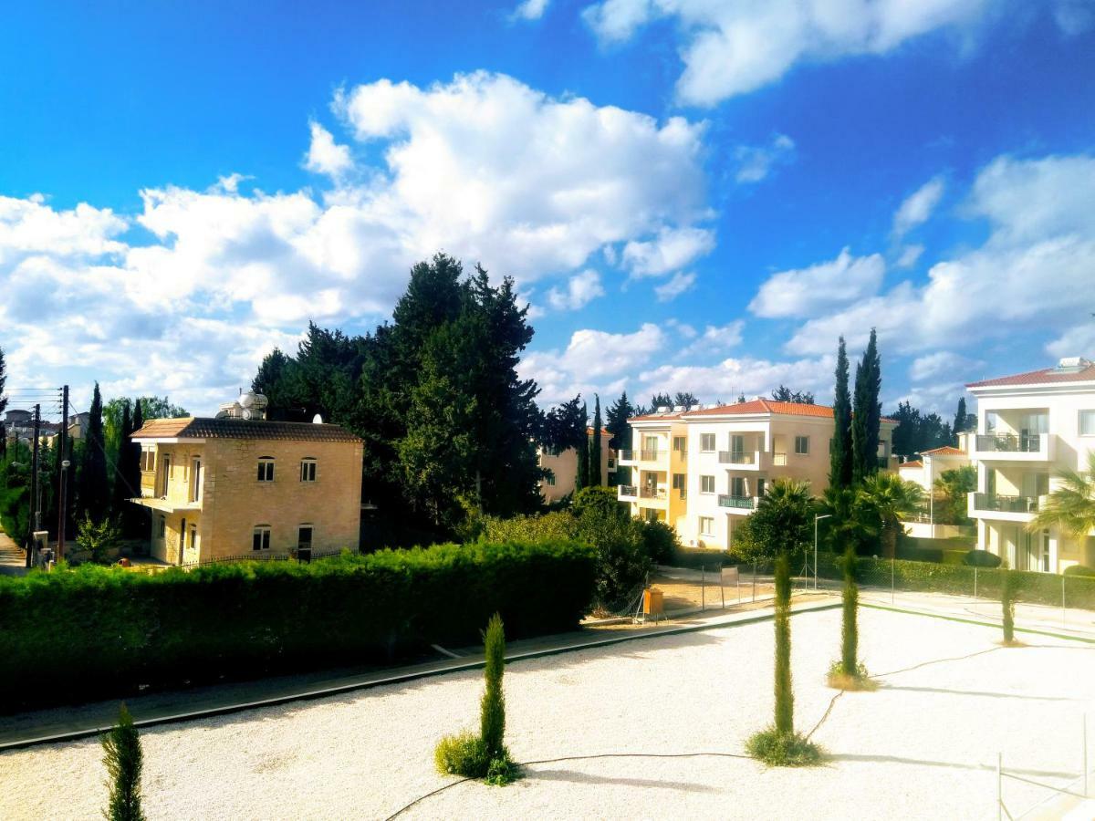 Enjoy The Silence Apartments Paphos Buitenkant foto